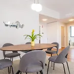 With Ocean View And Parking Apartamento Funchal (Madeira)