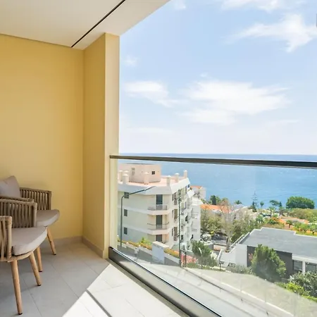 With Ocean View And Parking