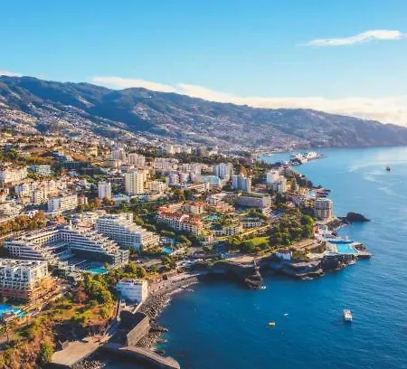 Daire With Ocean View And Parking