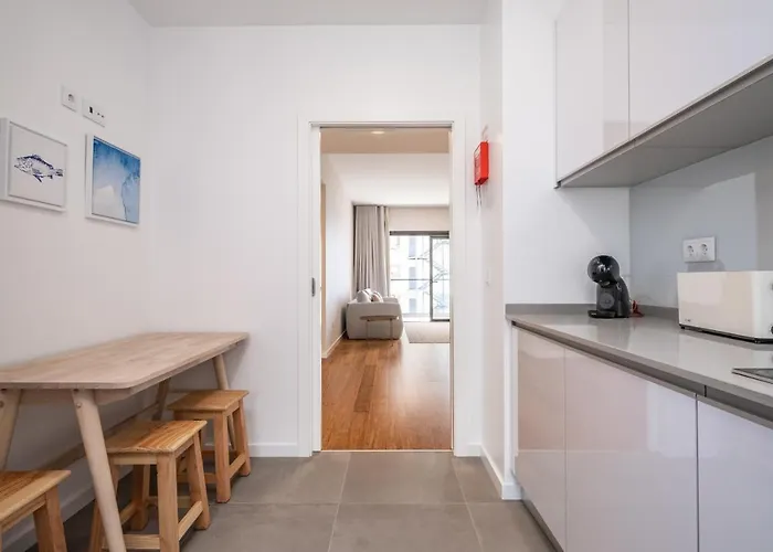 Appartement With Ocean View And Parking *