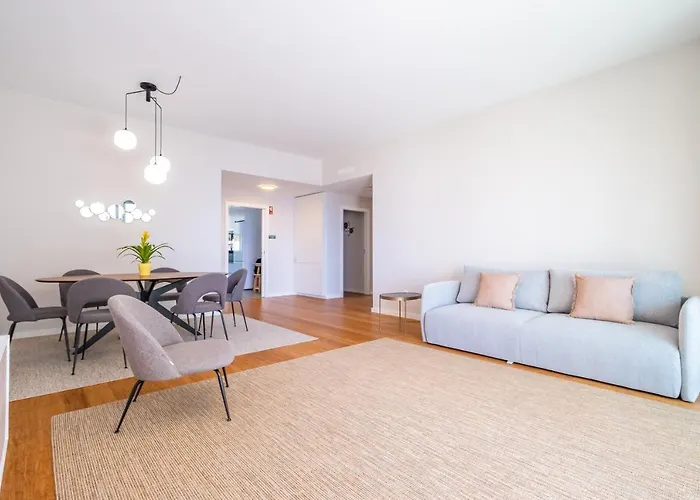 Appartement With Ocean View And Parking