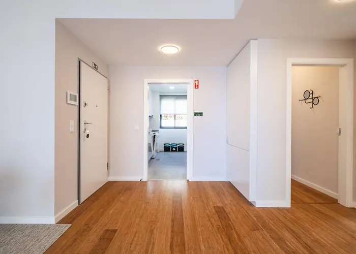 With Ocean View And Parking Funchal (Madeira)