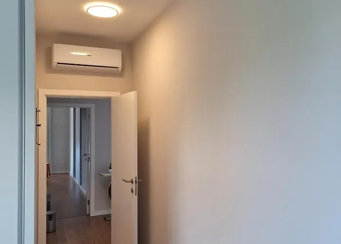 With Ocean View And Parking Apartment