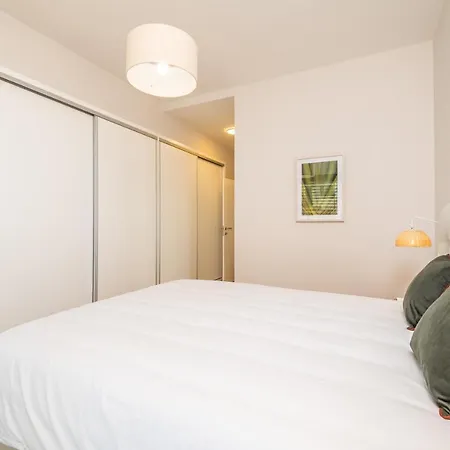 With Ocean View And Parking * Funchal (Madeira)